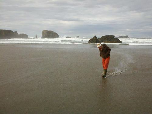 HingeEx's profile picture. 