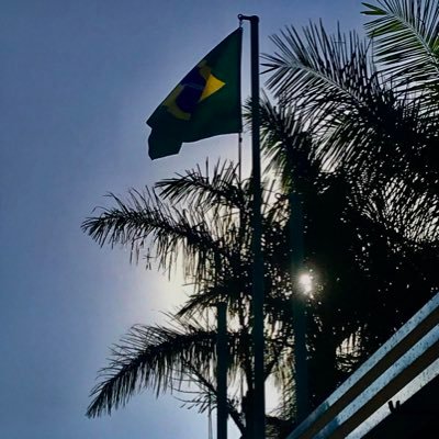 “Ao ver-te ou ouvir-te: este lê a vida de Jesus Cristo”