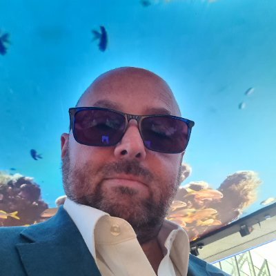 With over 35 years of experience in the music industry, I am a seasoned leader in music Sync licensing, Physical distribution creation and Production.