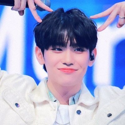 wonsoba's profile picture. for  zb1  !