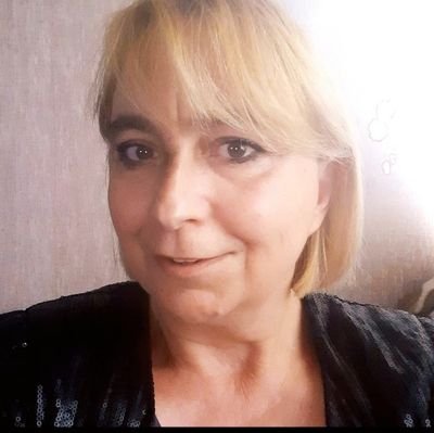 Csoma Zsuzsa /Susan
Csoma A1D project Ambassador, project coordinator - Business
communication, Export/Import -Hungary Sugar, Edible oil, Corn,Wheat, Petrol.