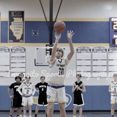 Johnsburg high school | class of 2025 | Varsity basketball 🏀|Varsity golf🏌️| 6ft1 | gpa 3.5 |