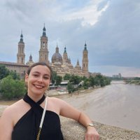 Laura (@lauraii97) 's Twitter Profile