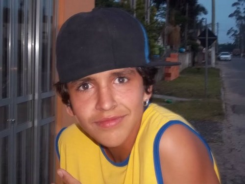naum sei o que comi ontem vou saber algo sobre mim? naum neh caramba