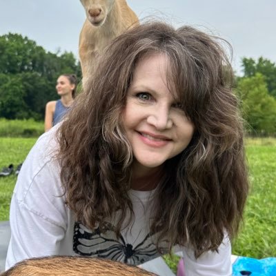 kimidolan's profile picture. Designer. Mom. Five foot one. I want to teach what I learn because I wish someone had taught me. #live #love #laugh #art