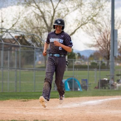5’11in 170lbs/Slammers Asnicar 27/Broomfield High School class of 27 / ⚾️- LHP, 1B/🏉- RB, long-snapper-LB/Perfect game profile- https://t.co/64PjcuWkLd