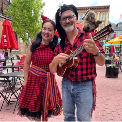 English & French folk, favourites & originals on guitar, uke, harmonica & autoharp. Puppets Lulu Rabbit & Al Paca. Available for events.