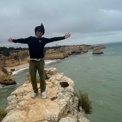 mastershu7's profile picture. Postdoc @unistra, fault physics and mechanics