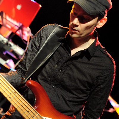 EnBasse's profile picture. École de Basse totalement en ligne