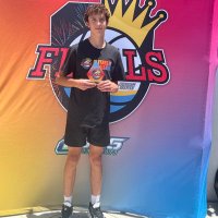 Logan Goncalves (@logan44006542) 's Twitter Profile