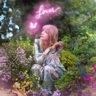 lizzysc02's profile picture. 