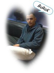 DamarBurak's profile picture. Erkek: Aşkım Sana Hediye Aldım
Kız: Ne ALdın Aşkım
Erkek: Şu Karşıdaki Ferrariyi Görüyormusun:
Kız: Evet
Erkek: İşte Onun Renginde Oje Aldım =)