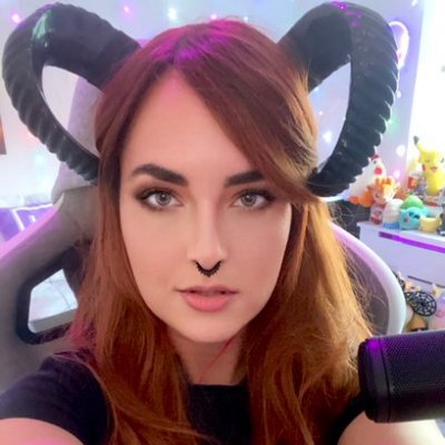Big Time Dreamer| Gamer | Film Geek | @Alienware Partner | @Twitch Affiliate |@Ubisoft Partner | @Gfuelenergy Ambassador| @official_throne Partner|