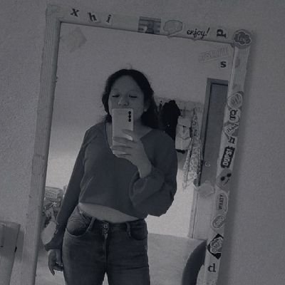 NayeliClement10's profile picture. 