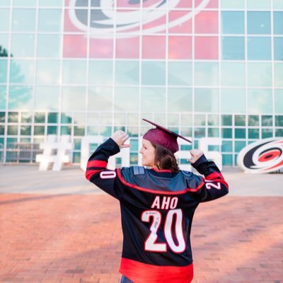 enjoy the butterflies 🦋 | @canes & @f1 fan | LN4 LH44 DR3