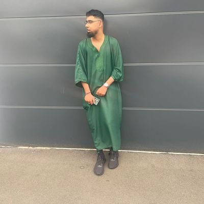 🇮🇳|🇬🇧| | I'm passive aggressive and sarcastic | 27 |free Palestine🇵🇸| MUFC⚽️ Indian Muslim Alhumdulilah