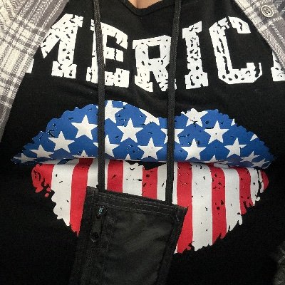 Introvert, Anarchist, Christian. Leave people alone and don’t touch their stuff 🇺🇸