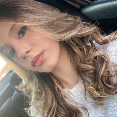 anacestevess's profile picture. “viva a história que vc quer contar”🌪️