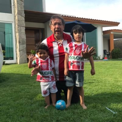 62 años de seguir al Necaxa, Rock en español e inglés de los 60s, 70s, 80s y 90s, batería guitarra F1 mi pasión! Arquitectura, Remedios Varo Salvador Dalí 👍🏻