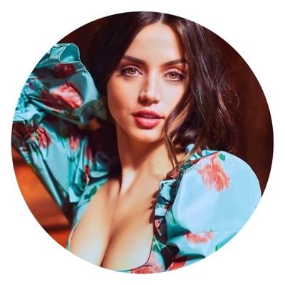 '' 𝙈𝙖𝙡 𝙘𝙤𝙢𝙪𝙣𝙚, 𝙢𝙚𝙯𝙯𝙤 𝙜𝙖𝙪𝙙𝙞𝙤. ''
| 32 | Writer is 24 | 18+ RP/Parody Account | #Rᴏꜱɪᴇ |