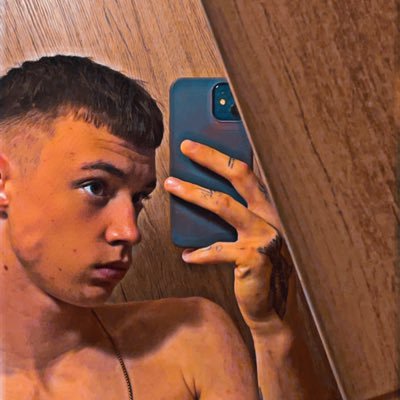 picur02's profile picture. ig-picurrrrrr 👻-picur023