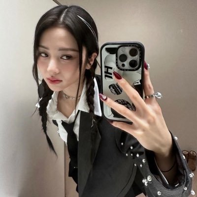 bts. txt. enhypen. le sserafim. zerobaseone. —— 🛒: @jeonheecart | fan acc ♡