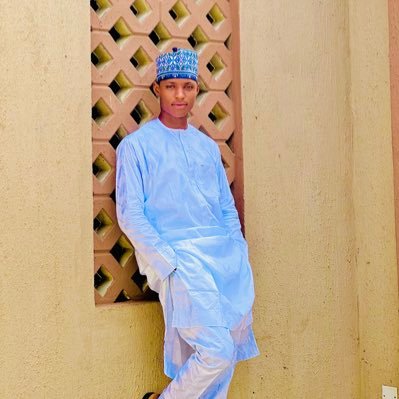 Oumrash_'s profile picture. Sky is my limit