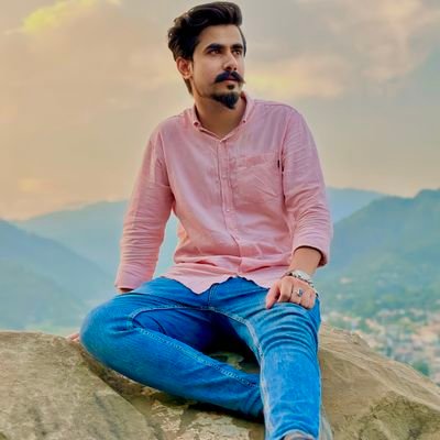 IrriShah's profile picture. Slipping thru the cracks of your cold embrace!