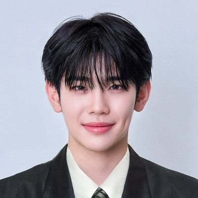 poupoleurr's profile picture. 📍active enthusiast_0