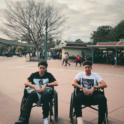 Kevkevo10's profile picture. 