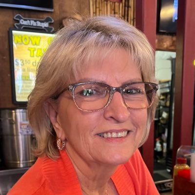 iluv1wanda's profile picture. Self employed, semi retired and loving life in Florida!!