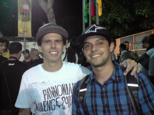 tecnico mecanico de profesion,baterista desde los 14años y activo,bmx rules.mx195