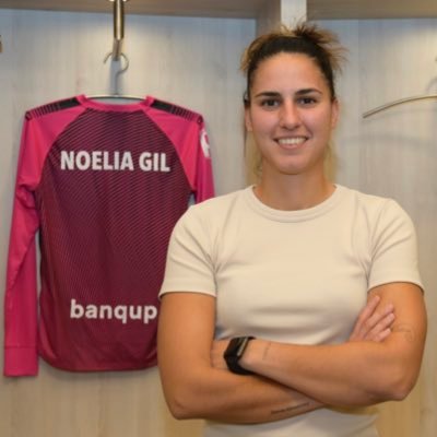 ⚽️🧤Goalkeeper @OHLeuven #SuperLeague 🇧🇪 🤝📝 SoccermediaSL 🧤🥅 T1TAN-Goalkeeper 📚 Graduada en INEF UPM y Máster del profesorado EF. C1 inglés
