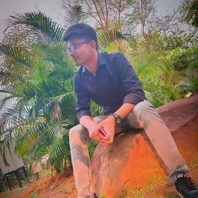 PrateekMahapa14's profile picture. Always learning something ✨✨