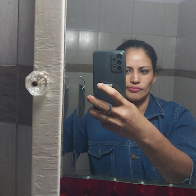 Lilianaels31737's profile picture. 