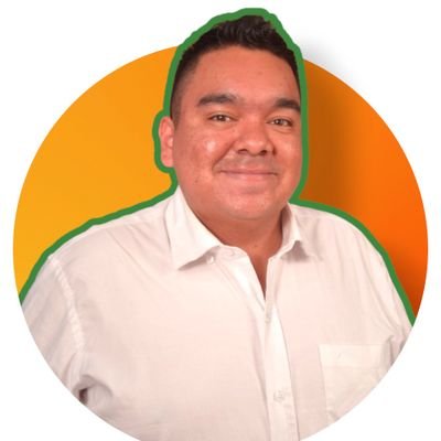 Comunicador Social, Especialista en Gestión Pública, Candidato a Magíster en Gobierno, Políticas Públicas y Desarrollo Territorial.