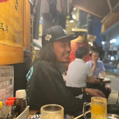 tocojyo's profile picture. 皆様。ジュワッとしておりますでしょうか？ 床の間ジョージでございます👍 ボルボ・スニーカー・ ヴェルディ・アルディージャ等々