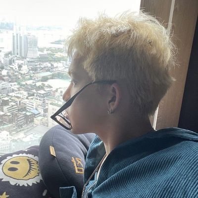 come2danny's profile picture. @treasuremembers let me be ur coffe pot.
@choidannyie 's story