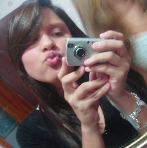 _ingridrafaelle's profile picture. 