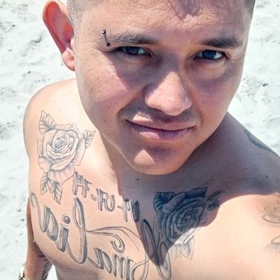 JovanniLealcru1's profile picture. 