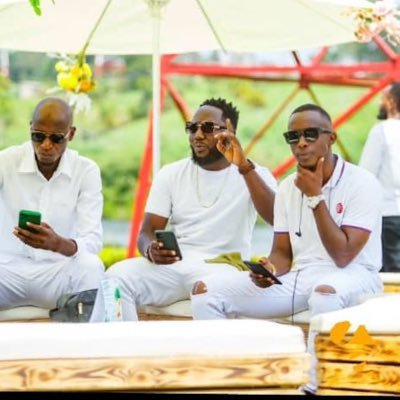 Omunyoro_Omu's profile picture. Gucci♡♡♡|Adidas☆☆☆|Nike| Southern Comfort|Ciroc|Baileys **JinjaHippos/🇺🇬GUNNER🏴󠁧󠁢󠁥󠁮󠁧󠁿(BAKWONGA~CLAN)