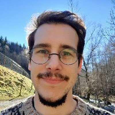 azzuryan's profile picture. 