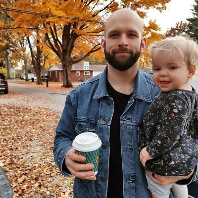 pbmooreo's profile picture. 