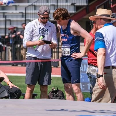 Penn State Behrend HJ Coach                                          
●
Girard High School WR Coach        
             @thecatchrule