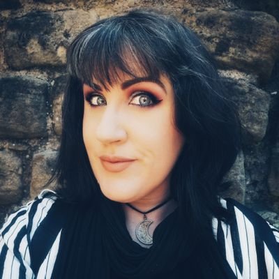 Host of the Fabulous Folklore podcast/blog. Researcher & writer for hire. Dark fantasy & #Gothic author. Doing a PhD in haunted house films. She/her #Folklore