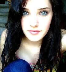 Paranormal Romance Author, bookworm. I am strong enough, watch me conquer the world !