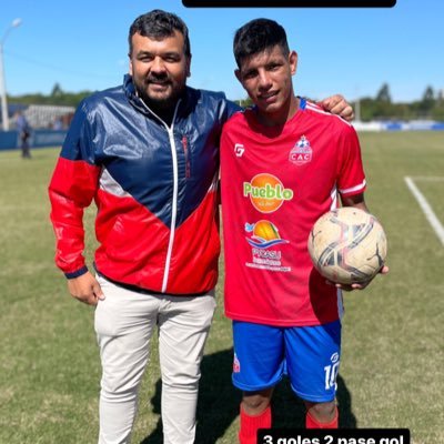 Me especializo en buscar delanteros centro (9) del fútbol paraguayo y llevarlos al fútbol Argentino. Pasión por el ⚽️🇵🇾.