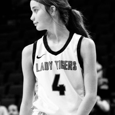 Macy Groharing Profile