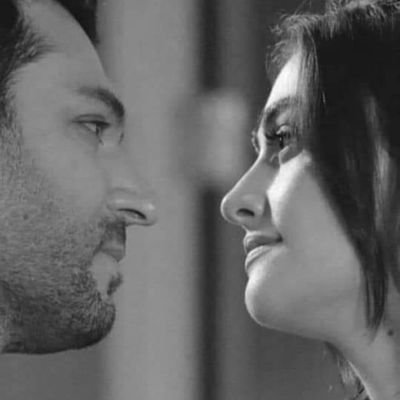 - تمسڪوا بي ترا الحياة ما تعطيك ڪل يوم نعمة. ☻💔