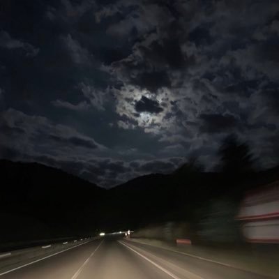 halhajri44's profile picture. Dark Academia